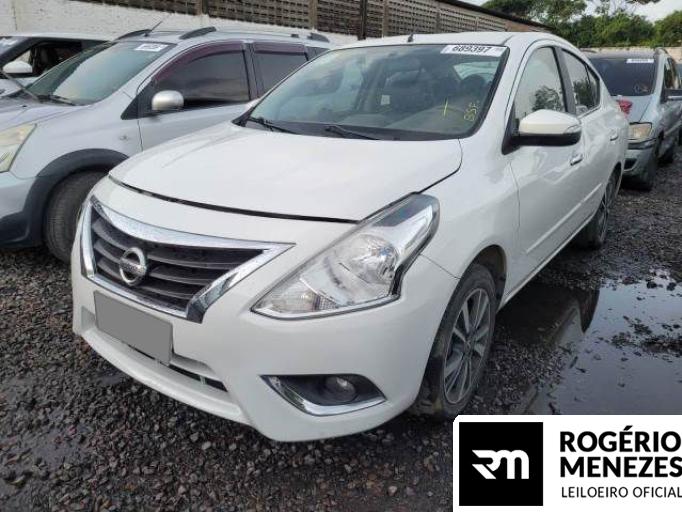 NISSAN VERSA 17/18