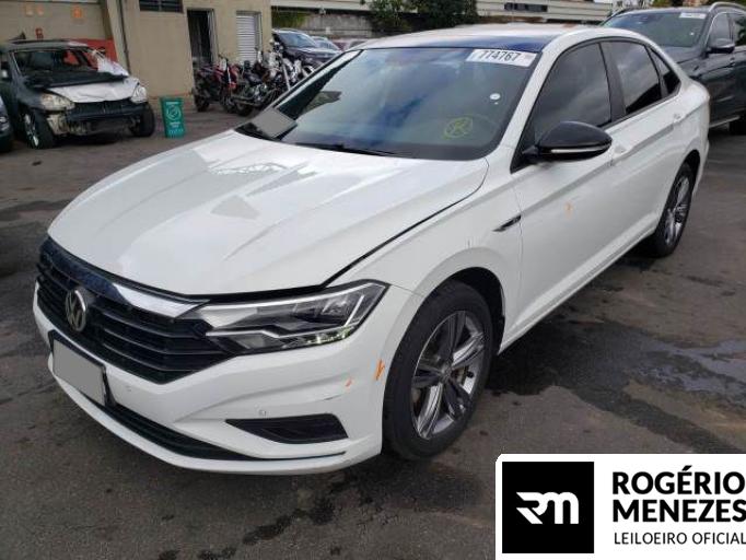 VOLKSWAGEN JETTA 18/18