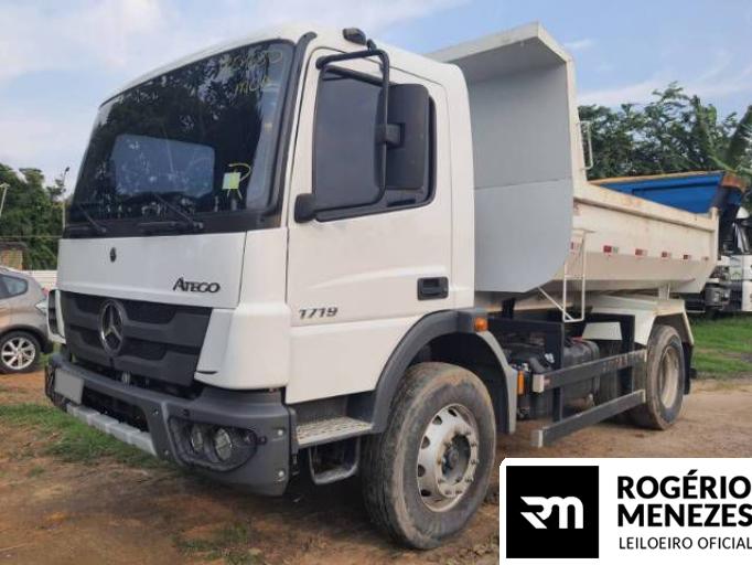 MERCEDES BENZ ATEGO 22/22