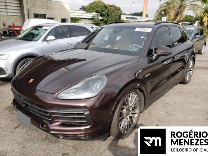 PORSCHE CAYENNE 22/23