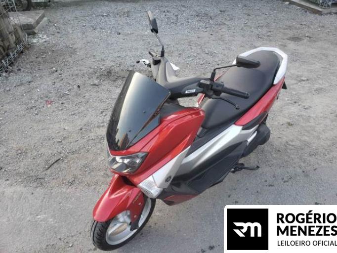 YAMAHA NMAX 17/17